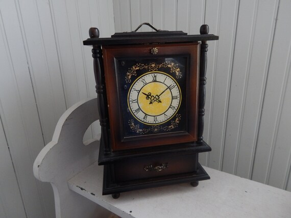 Standing Wood Clock Face Jewelry Music Box - Music