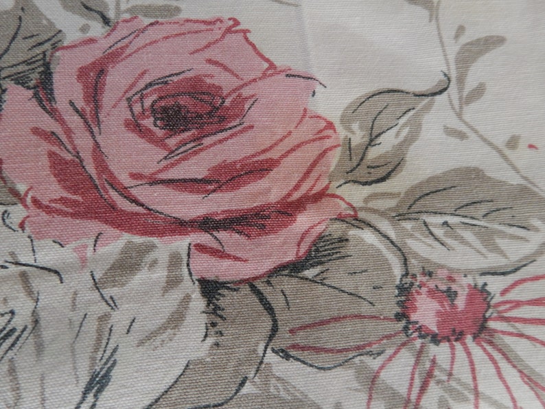 PinkTaupe Kitchen Table Linen Stamped Design Mid Century Table Cloth Romantic Cotton Table Cloth Shabby Chic 1950s Pink Table Linen