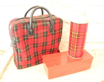 Vintage Red & Black Plaid Picnic Set - 1950s/60s Picnic Travel Bag w/ Red Plaid Thermos, Red Plastic Sandwich Holder - Red Plaid Picnic Set