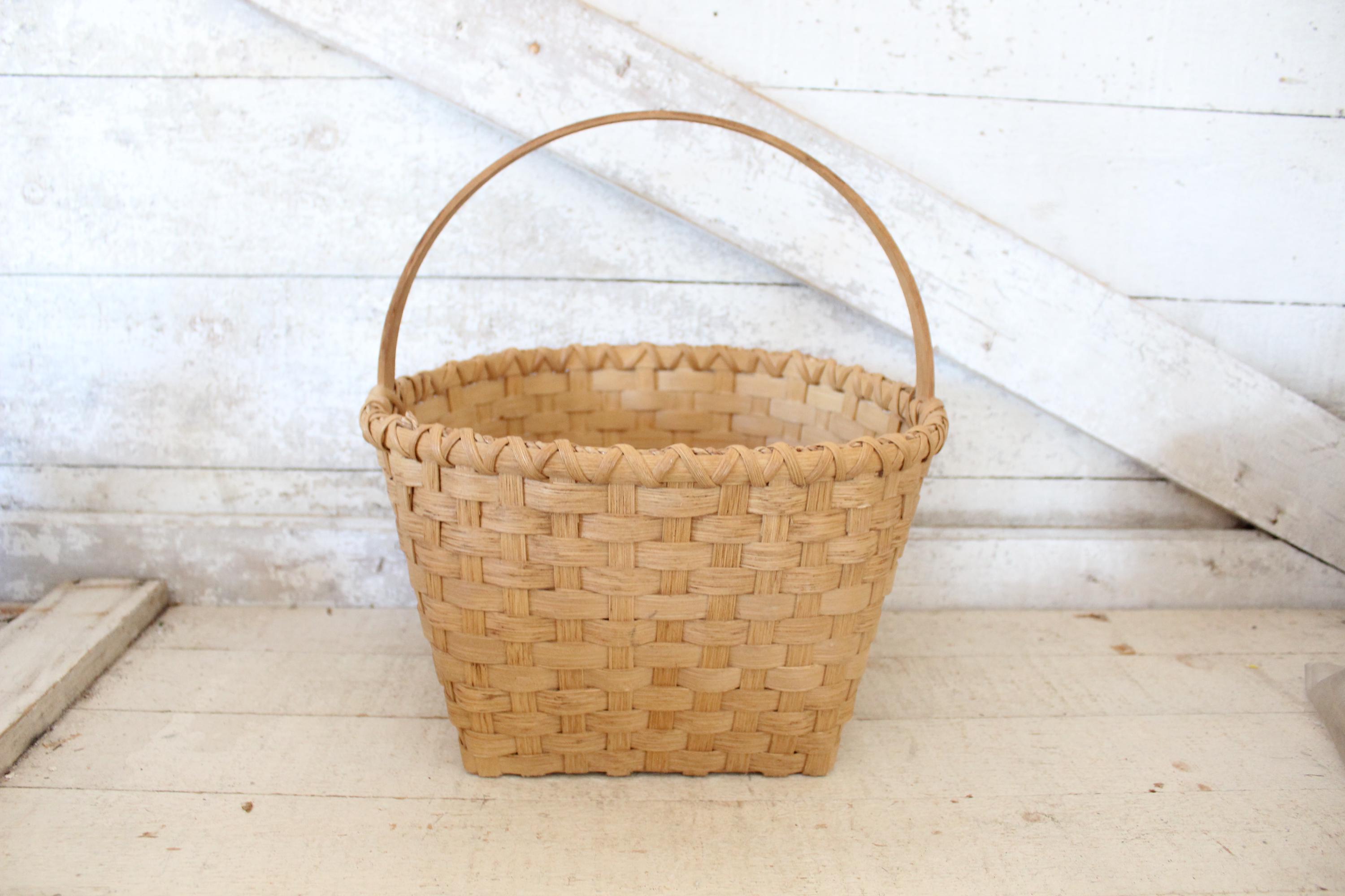 Vintage Hand-crafted Gathering Basket With Oak Wood Splint Handle ...
