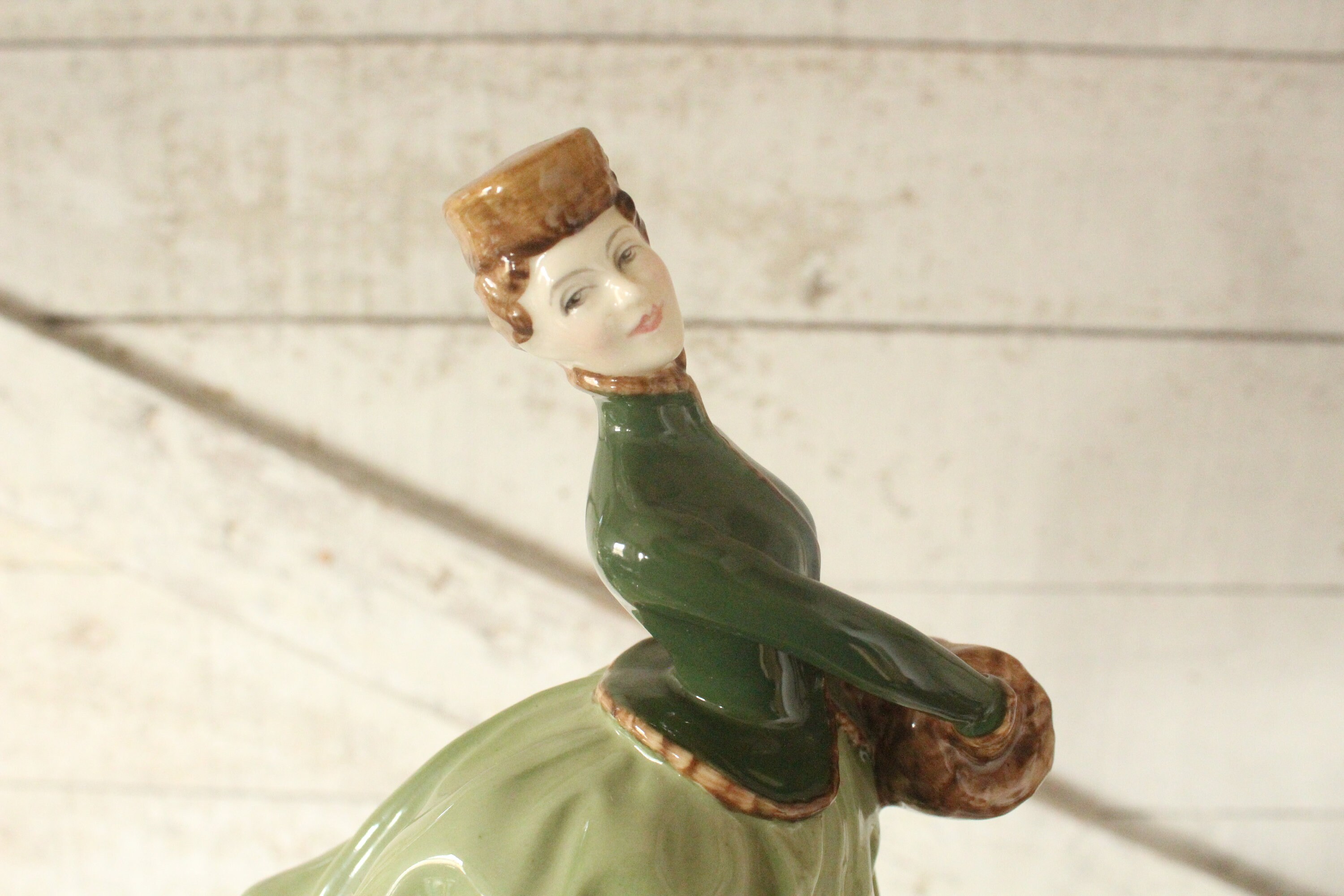 Vintage Royal Doulton - Royal Doulton Grace, Figure Skating