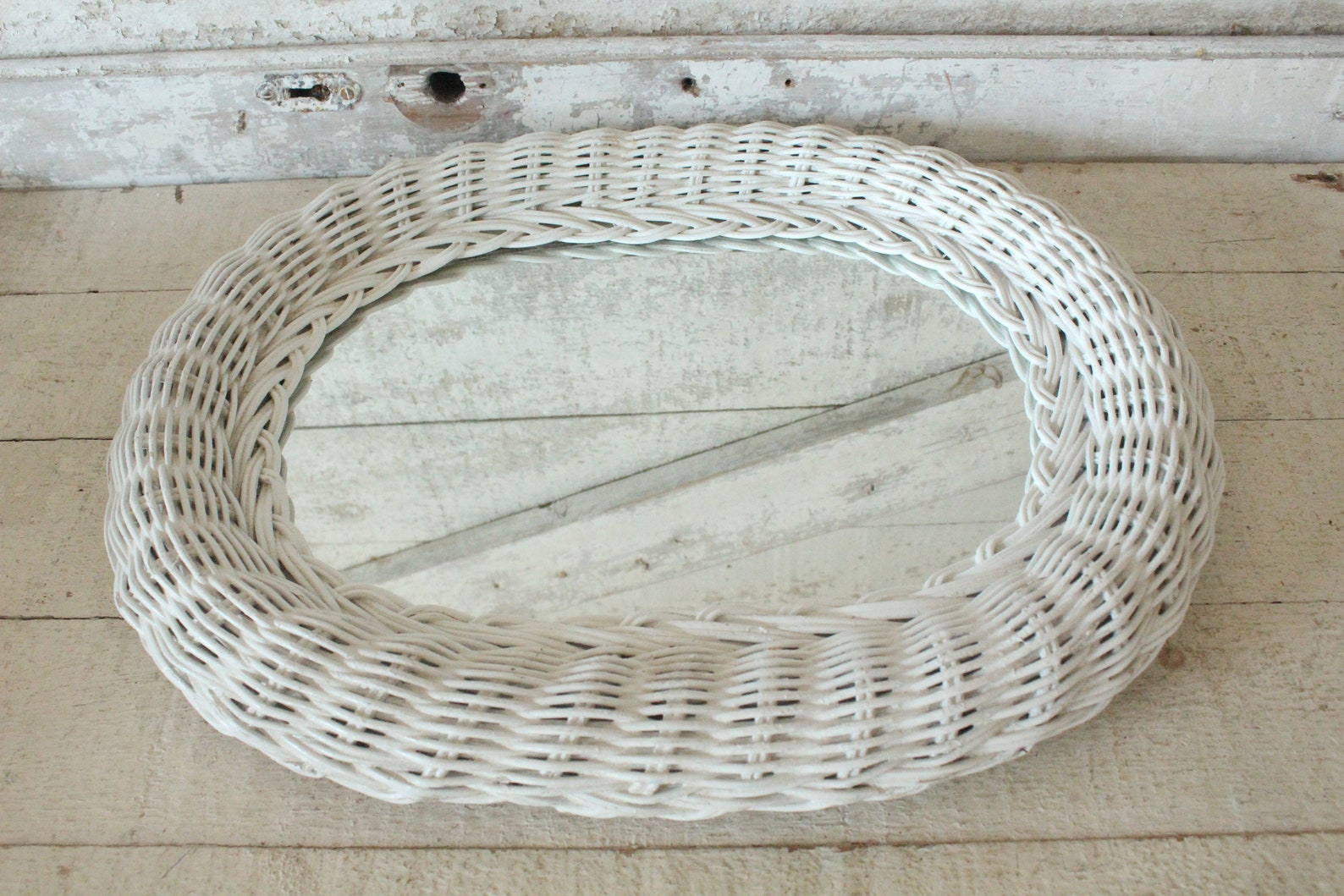 Vintage White Wicker Mirror 1970s White Wicker Hall Etsy