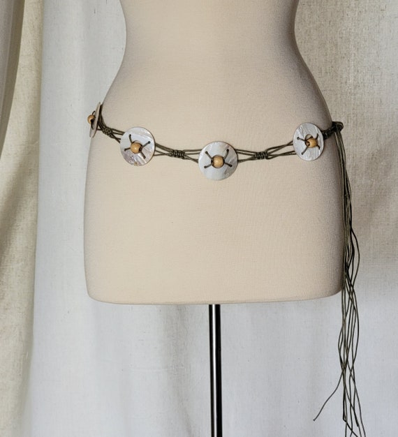 1960s-70s Mother of Pearl / MOP Macramé Fringe Tie Belt  display picture 1