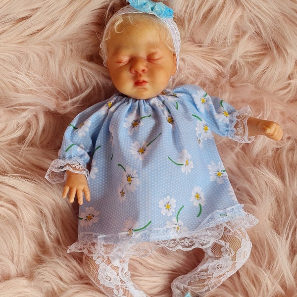 12" reborn micro preemie doll/silicone dress tights bow blue daisy fit 12"/30cm in pink/white petite poupée tenue vêtements mini preemie NO DOLL