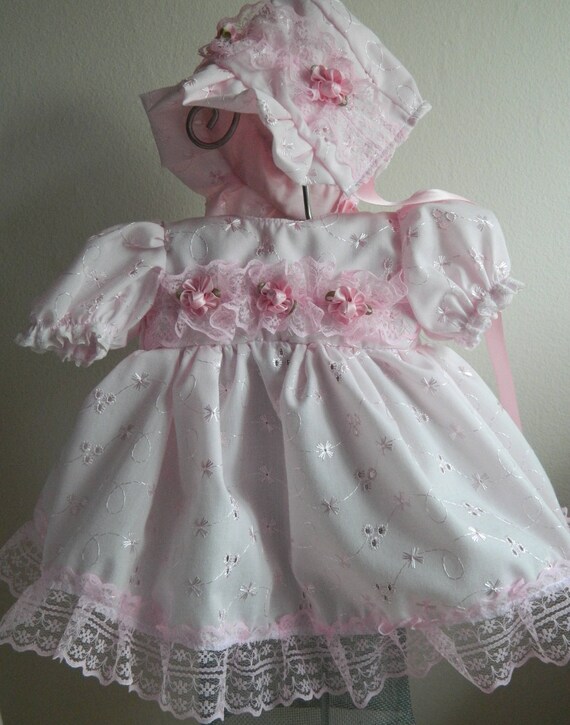 Reborn Dress and Bonnet hat Hand Made Broderie Anglaise Pink or White Dolls 