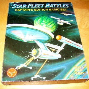 Star Fleet Battles Captain&#39;s Edition Basic Set RPG Star Trek - Vintage/Antique Game