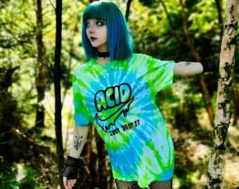 Acid - Just Drop it tie dye T-Shirt, perfect for psychedelic events like Goa, Hippie and Psytrance parties and festivals