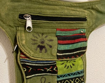 green waist bag for psychedelic events like hippie, goa and psytrance parties and festivals like burning man or ozora, hip bag, belt bag