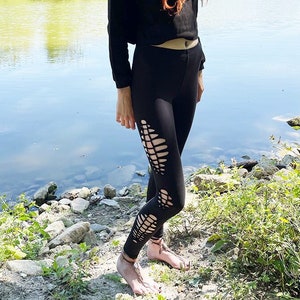 Cut Out Hip Leggings - All Colours