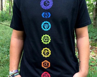 black Yoga t-shirt with the 7 chakras in the colors of the rainbow Kundalini energy centers chakra meditation and healing
