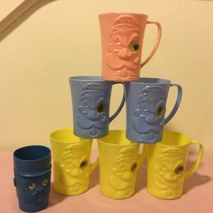 Popeye Cups (7) with Flicker Eye Plus Kaptain Kangaroo Cup