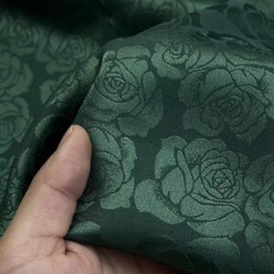 EN OFERTA, Tela satinada de seda elástica de imitación jacquard con estampado de rosas oscuras y brillantes, para Hanfu Qipao de primavera/verano.