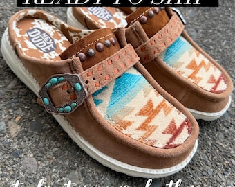 WOMENS 8 - Ready to ship