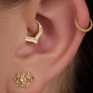 Gold Daith Ring, Gold Ohrring für Daith, Echtes Gold Daith, massiv 14k Gold Daith Hoop, Wal Ohrring, Whil Tail Ohrring, SKU 160