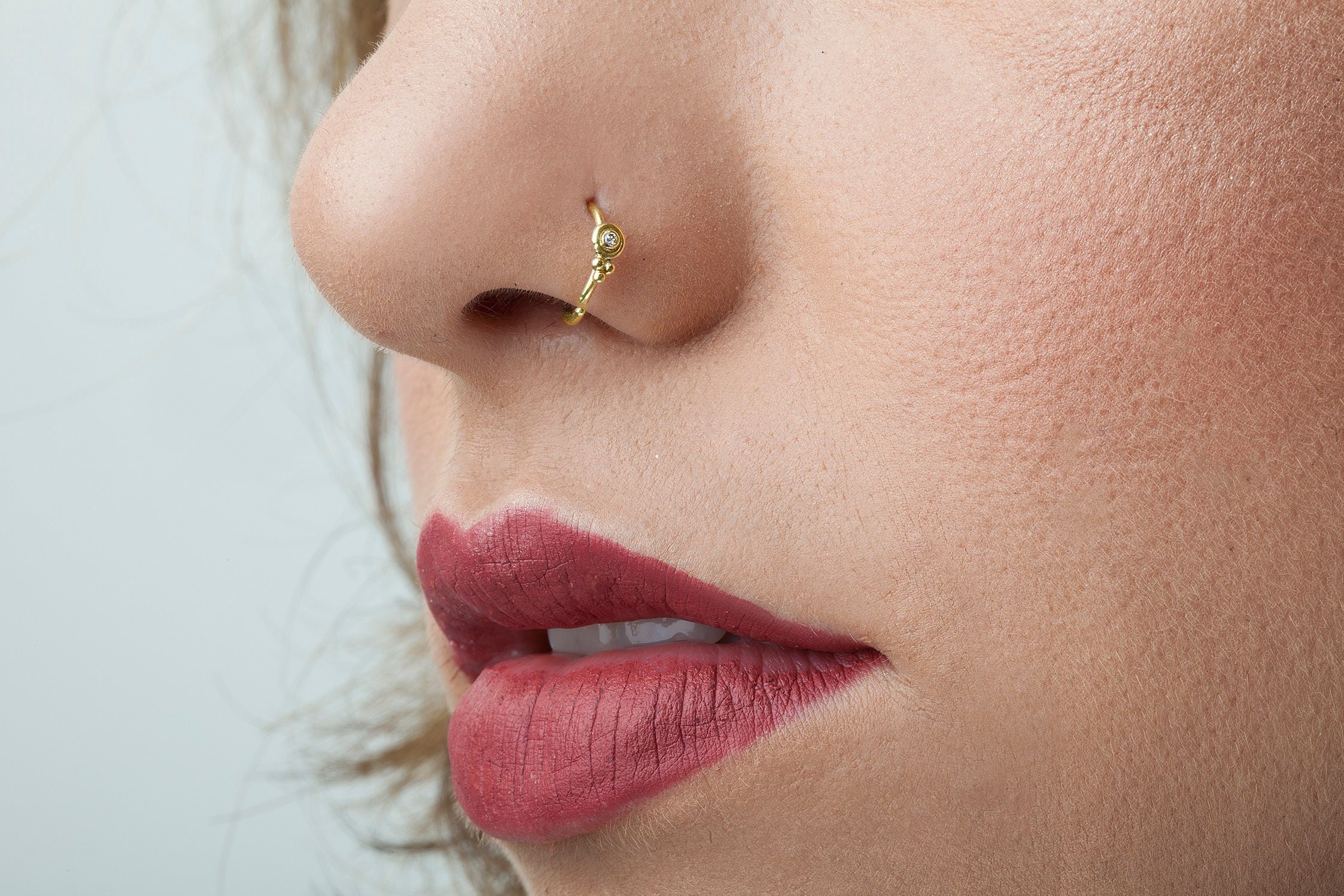 Minachting aanpassen Overeenkomend Diamond Nose Ring Genuine Diamond Nose Hoop Diamond Nose - Etsy