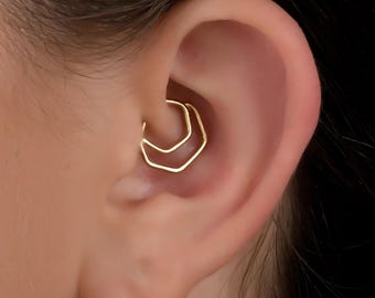 Daith Earring: Solid 14k Gold Geometric Cartilage Ring (Asymmetric)