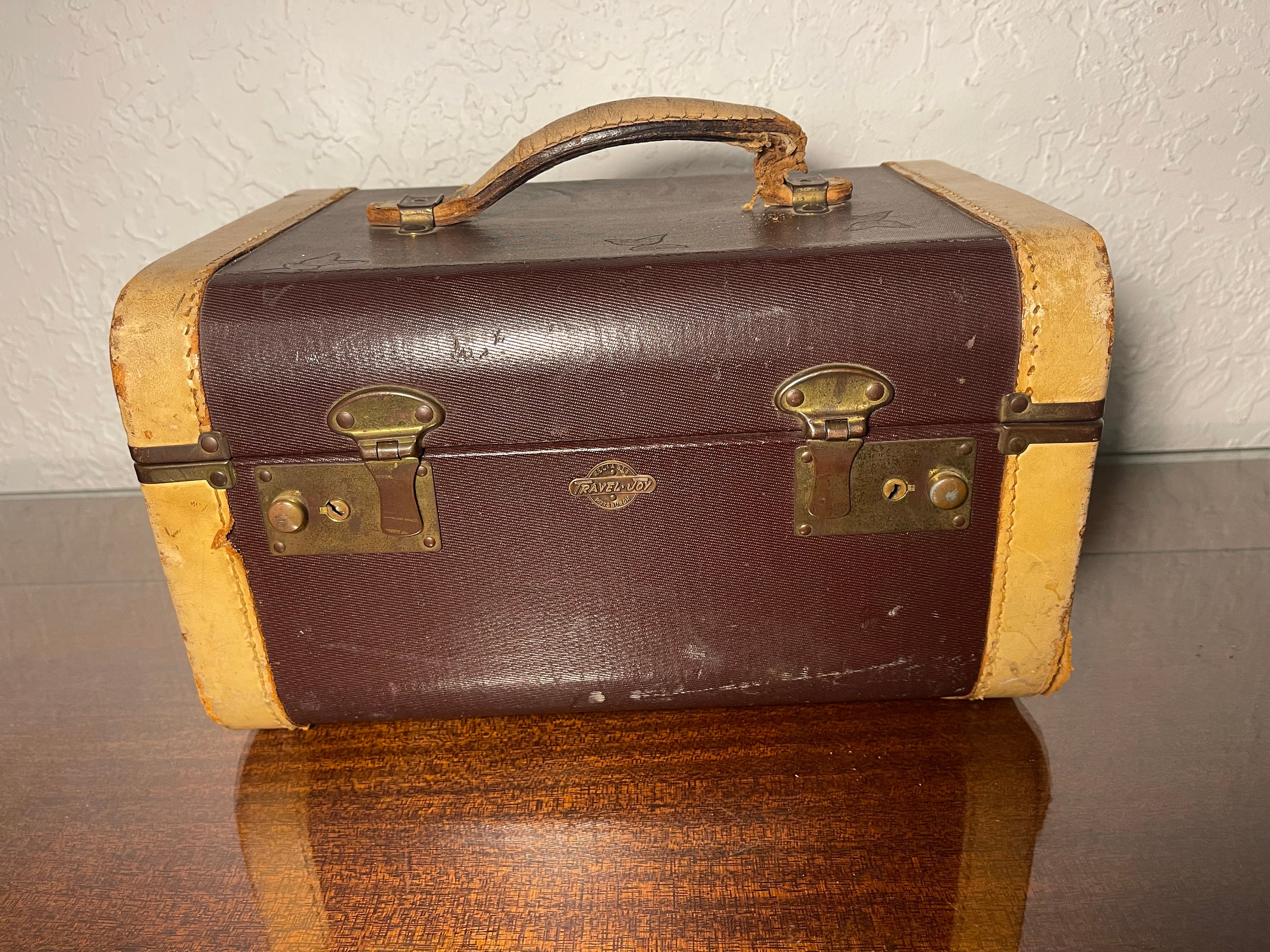 Authentic Louis Vuitton Makeup Vanity Monogrammed Travel Train