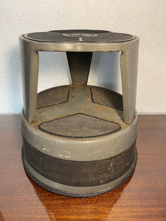 Vintage KIK Step Rolling Library Stoop Cramer Industries Gray Step