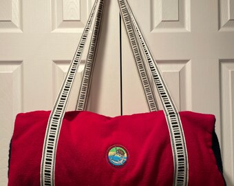 Vintage Reserva Marina Galapagos Duffel Bag Red Duffel Bag Galapagos Souvenir Vacation Bag Shoulder Bag Travel Bag Red and Navy Blue Turtle