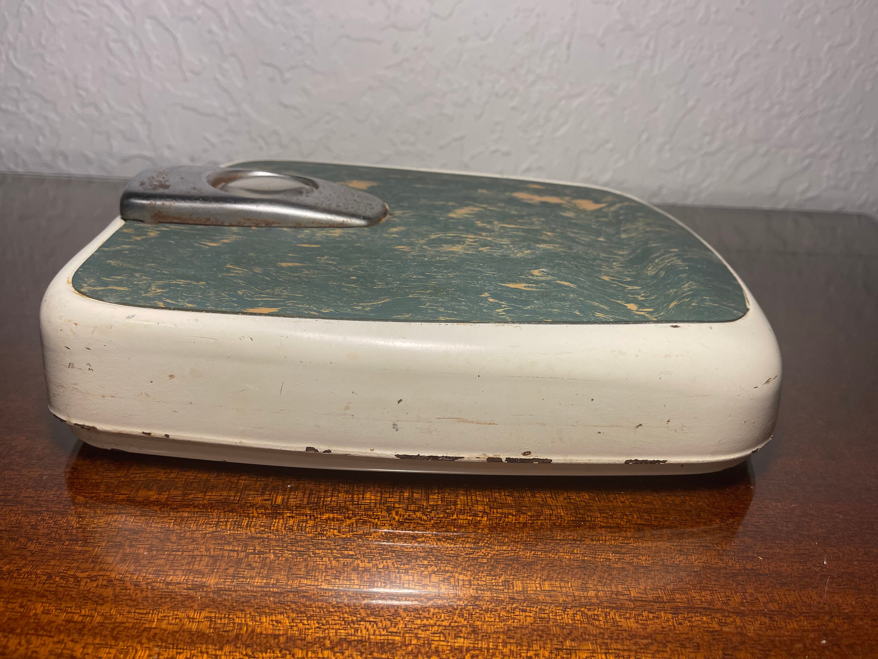 Vintage Counselor MCM Bathroom Scale Bubble Glass Scale 1950s