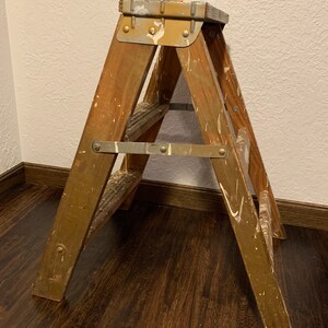 Vintage Werner W130-4 Wood 2 Foot Step Ladder Primitive Rustic Farmhouse 22" for sale online 