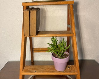 Vintage Wooden Stepladder Stepstool Kelly W-2 Ladder 1980s Wood Ladder Plant Stand Vintage Ladder Shelf Table Legs Library Ladder