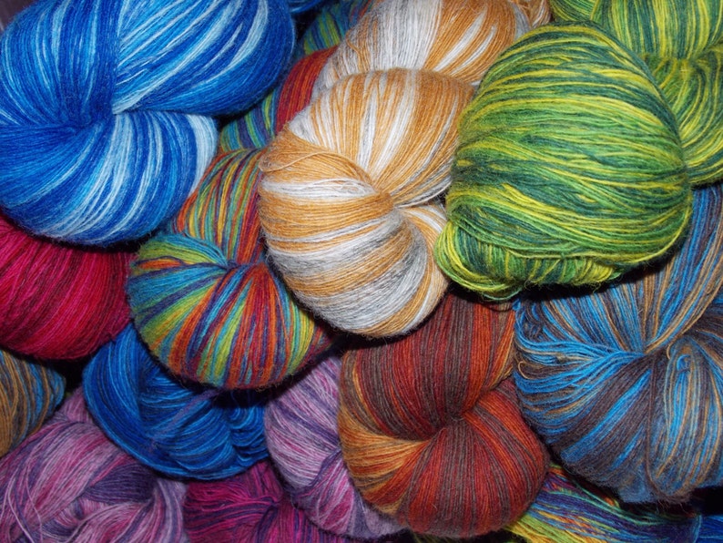 Lace Made in Estonia 146g Kauni Zebra Yarn 81 100/% Quality PURE Lambswool for hand knitting