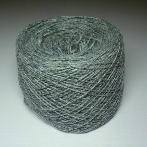 Natural Grey 100% Quality PURE Lambswool yarn, 100g for hand and machine knitting, eco-friendly