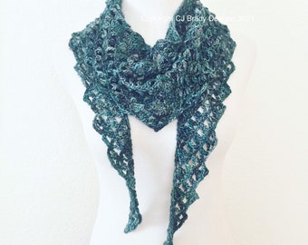 Crochet Pattern:  Triangularity, crochet scarf