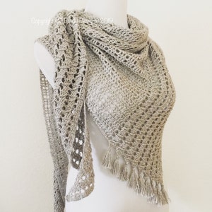 Crochet Pattern:  Plot Twist