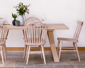 Solid Oak Oblique X Indoor Dining Table