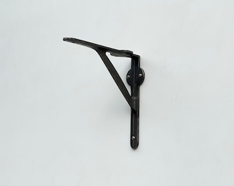 Vintage-Inspired Cast Iron Angle Black Shelf Support Bracket - Industrial Decor for Sturdy Shelving