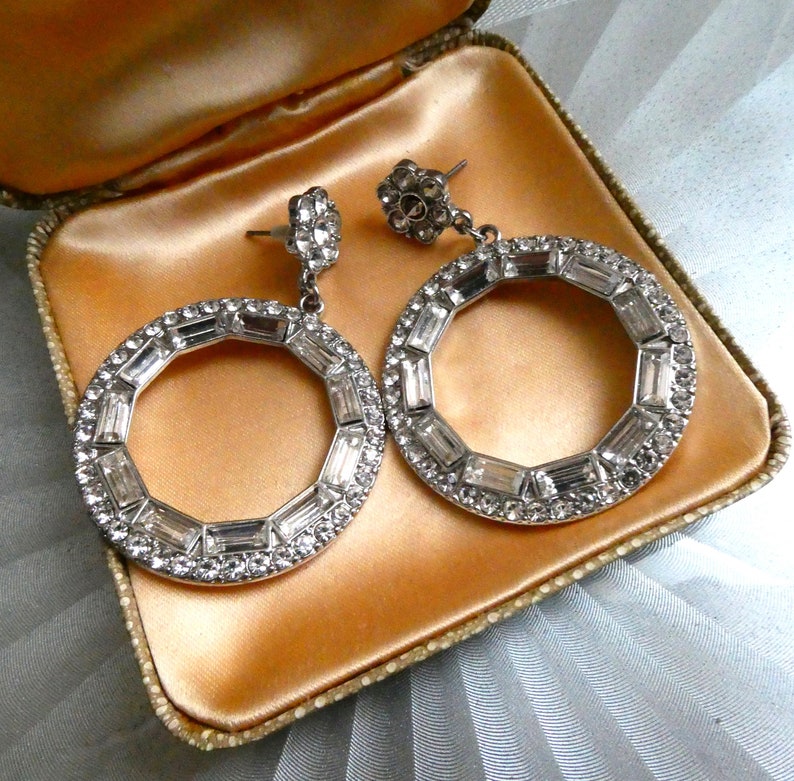 Gift Boxed Vintage jewellery. Great Cond Vintage Diamante Hoop Earrings Pierced Brilliant Baguette Hoops Perfect for a Bride