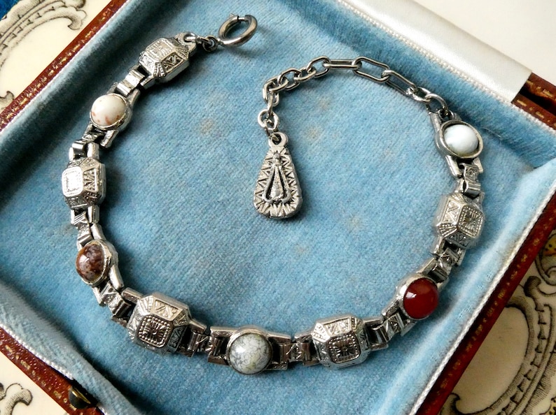 Charming /& Versatile Great Cond Vintage Miracle? Scottish Agate Glass Bracelet Celtic Jewellery Vintage Jewellery.