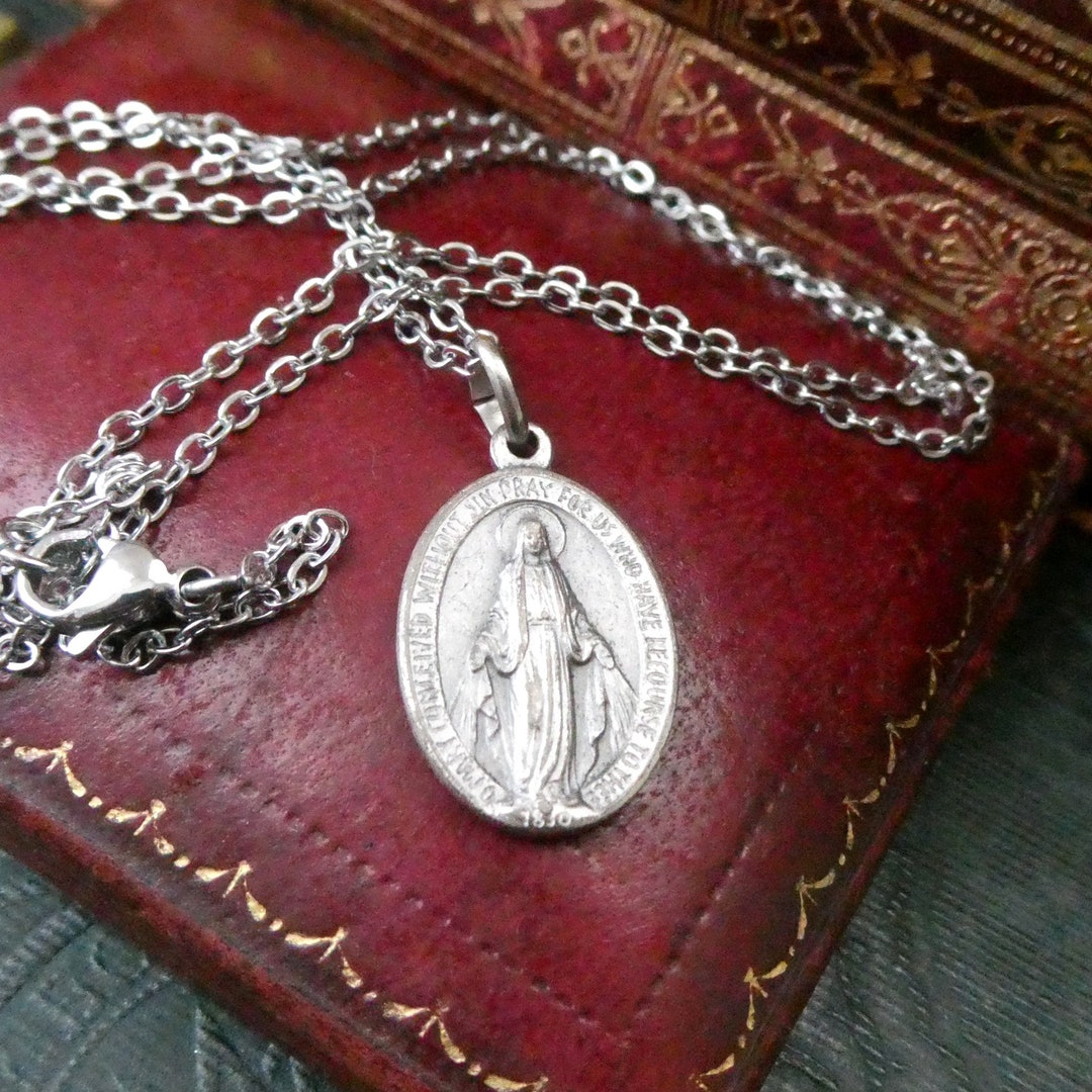 Vintage St Mary Pendant, Religious Medal Christian Catholic Necklace Etsy