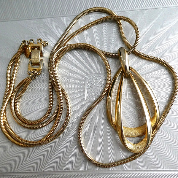 Vintage Vendome Chain Necklace, 1970s Snake Chain w Teardrop Pendant