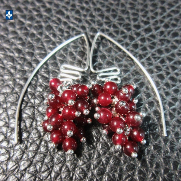 NOUVEAU! Délicate Boucles d'Oreille Grappe Agate Rouge et Argent Plaqué