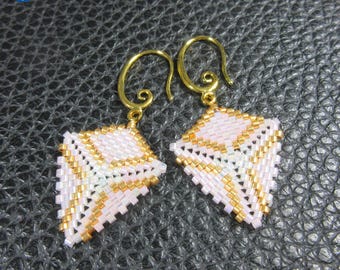 Lovely Mini Glass Beads Shield - Pink - Iridescent White & Gold - Hand Woven Earrings - Gold Metal Hooks