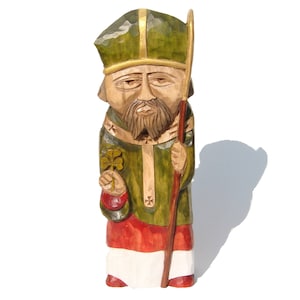 St.PATRICK Patron of Ireland.Shamrock-three-leaf clover, the symbol of Ireland. The patron of blacksmiths and miners-handcrafted  sculpture