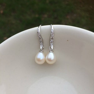 Freshwater Teardrop Pearl Earrings Sterling Silver Pearl Drop Earrings Simple Pearl Earrings bride earrings wedding earrings bridal earrings