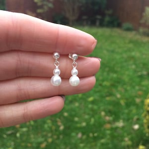 Tiny pearl drop earrings Sterling Silver or Gold Fill small pearl bridal earring ivory or white pearl bridesmaid earrings wedding jewellery