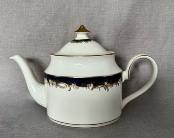 Minton Royal Doulton Grosvenor Teapot, Bone China with Gold Filigree, Vintage 1980s Made in England