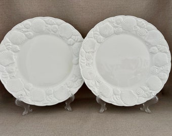 Pair OCEANSIDE DINNER PLATES Coalport White English Bone China made in England Embossed Fan Shells Gift for Beach Lover or For Vacation Home