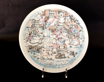 Haviland Limoges Porcelain Mother's Day 8" Display Plate: Remy Hetreau Series #2 French China