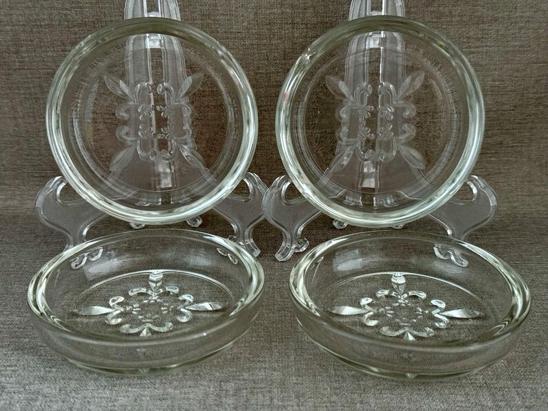 SET of 4 Hazel Atlas Mid Century American Collectible Fleur De Lis Clear GLASS COASTERS Collectible Home and Entertaining Gift image 5