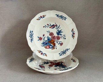 Pair WEDGWOOD Queen's Ware Rimmed Soup BOWLS Williamsburg Potpourri High End England Made Floral Earthenware Couples Gift For the Home