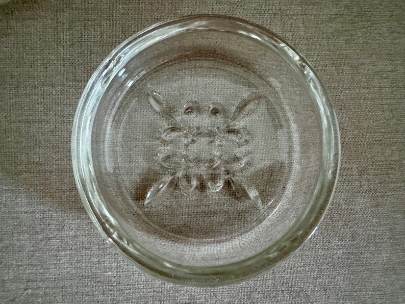 SET of 4 Hazel Atlas Mid Century American Collectible Fleur De Lis Clear GLASS COASTERS Collectible Home and Entertaining Gift image 3
