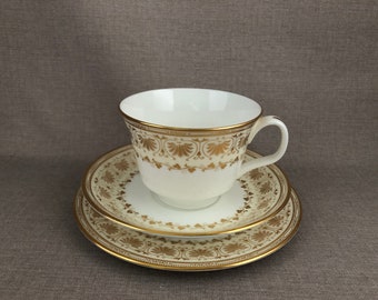 MINTON English Bone China TEA TRIO Cup Saucer and Snack Plate Jubilee White & Gold Shell Leaves Filigree Border England 1960s Gift for Her