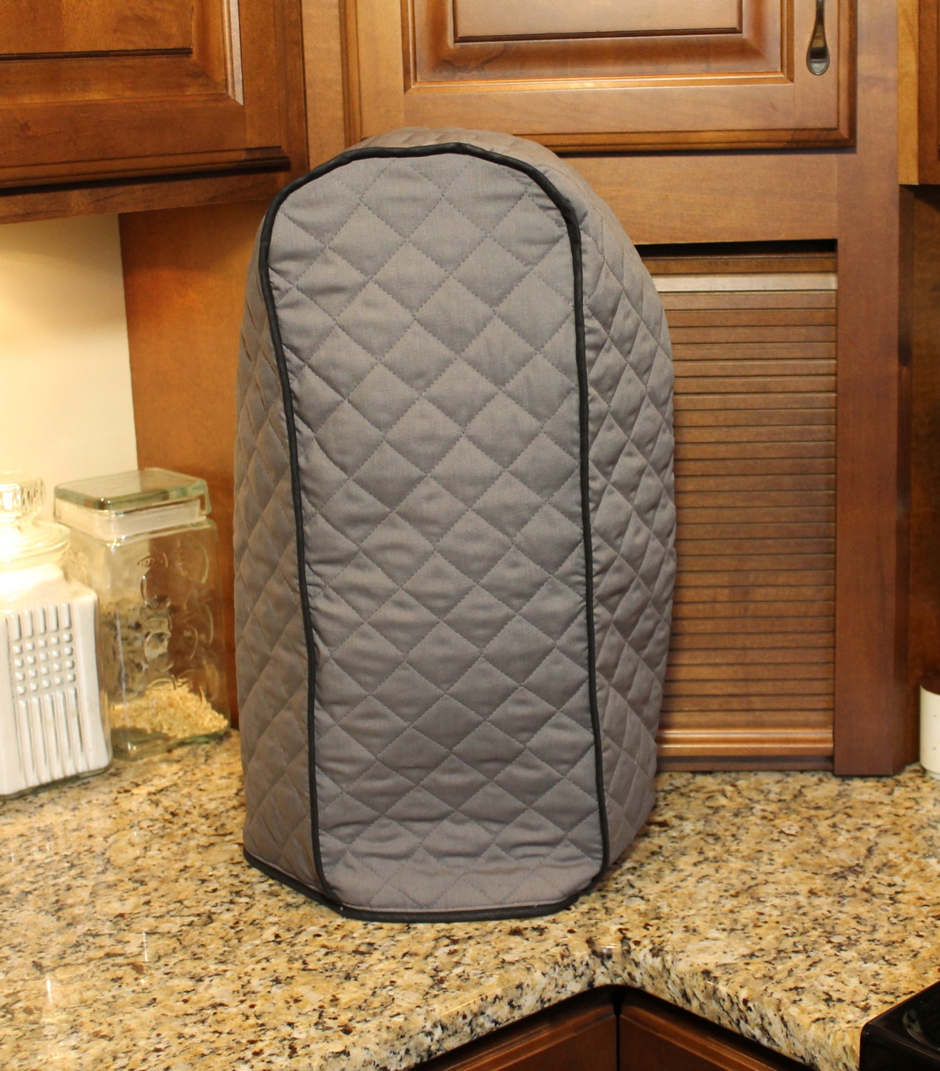 Vitamix Blender Cover 600 color combos Gray/Black shown