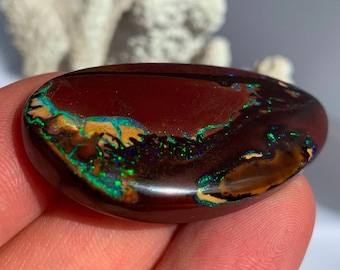 90-karatowy Koroit Boulder Opal Gemstone: australijski dwustronny klejnot